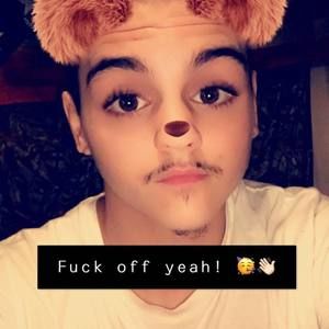 Meet your Posher, Zach